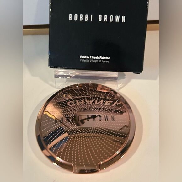 Bobbi Brown Black Face & Cheek Palette NWT - Picture 2 of 4